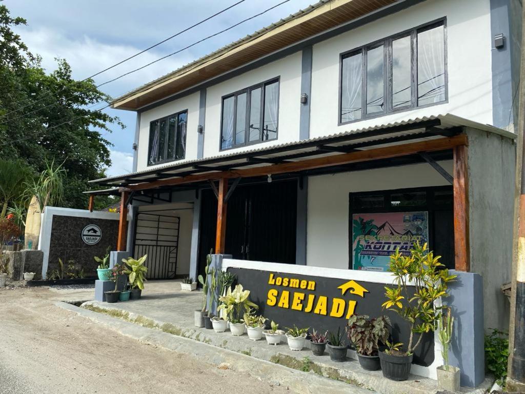 Krui Saejadi Surf And Stay Ngoại thất bức ảnh