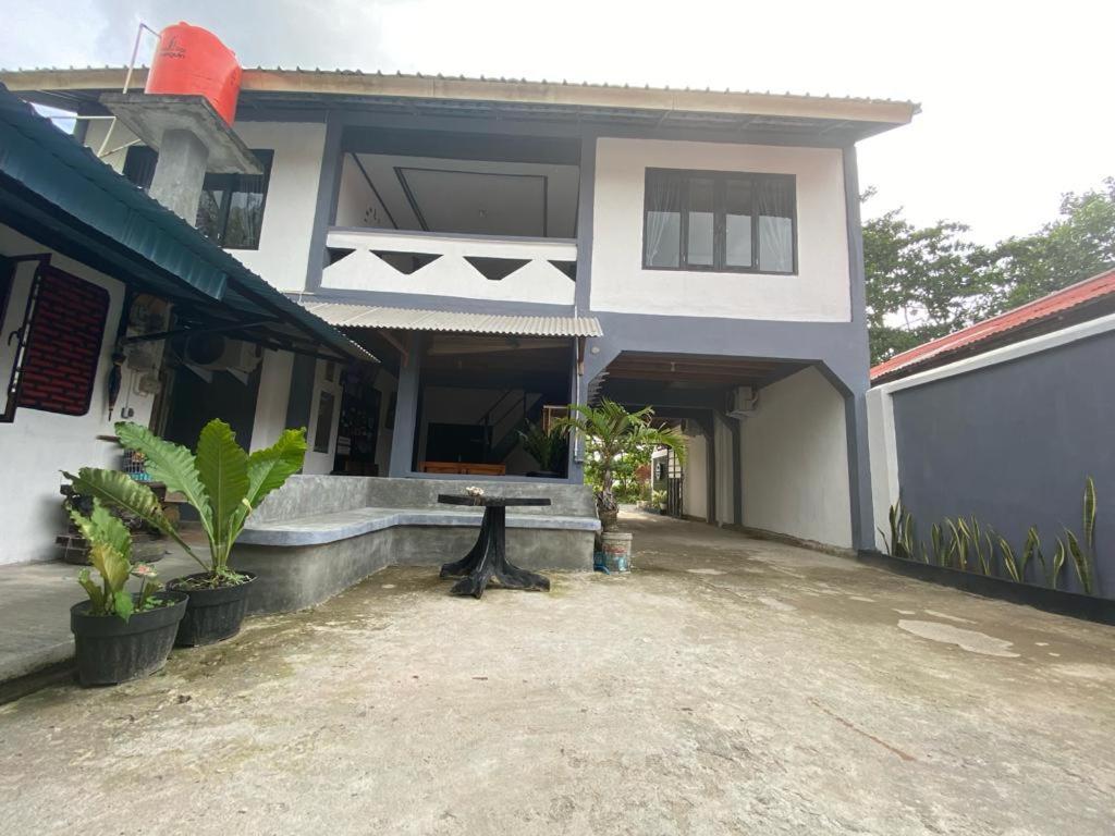 Krui Saejadi Surf And Stay Ngoại thất bức ảnh