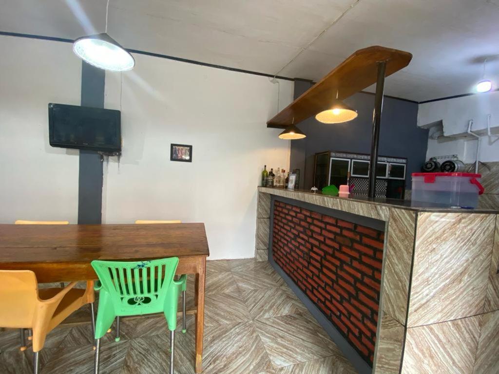 Krui Saejadi Surf And Stay Ngoại thất bức ảnh